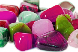 Colorful stones, gems - gow27 / 123RF Stock Photo